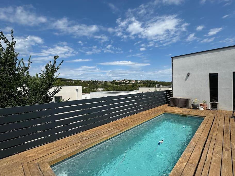 Luxury Villa With Pool And View Juvignac Exteriör bild